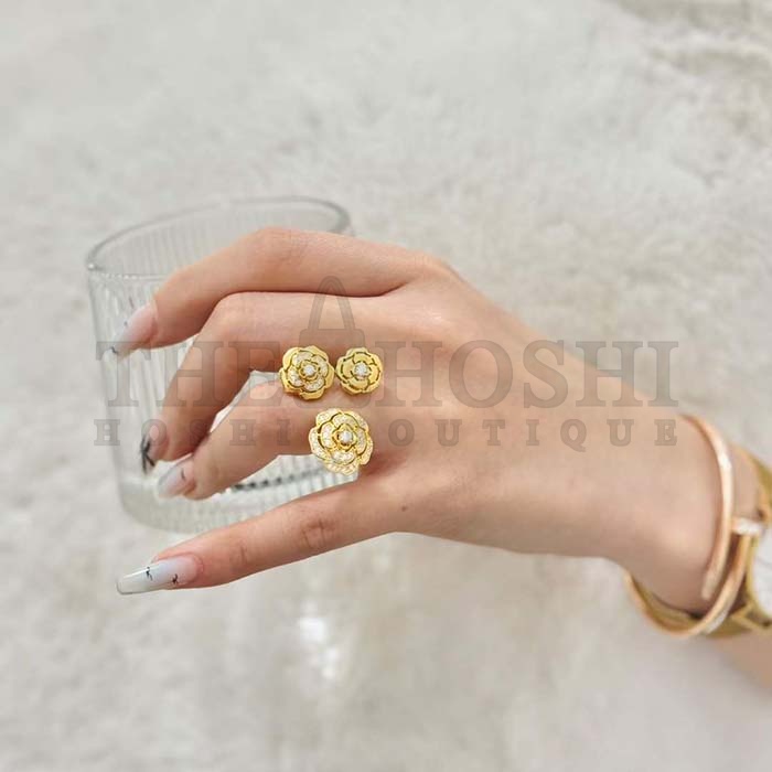 Ch**el Women CC Extrait De Camelia Transformable Ring 18K Rose Gold D1am0nds Master Quality