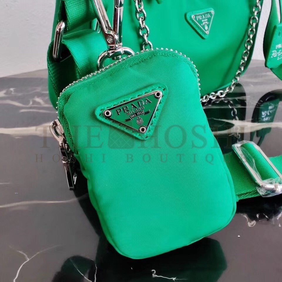 Pra*a Green Nylon Re-Edition 2005 Shoulder Bag Master Quality