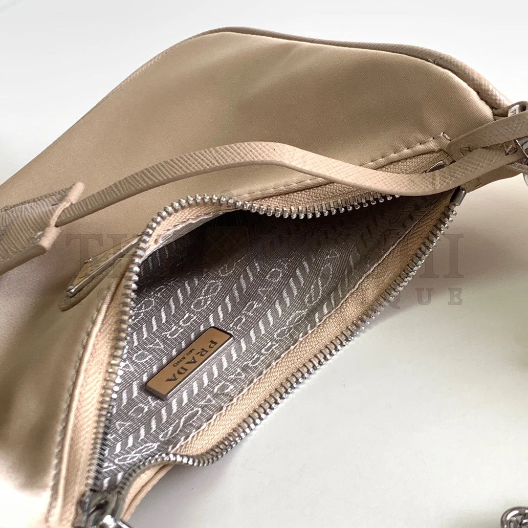 Pra*a Re-Edition 2005 Shoulder Bag In Beige Re-Nylon Master Quality