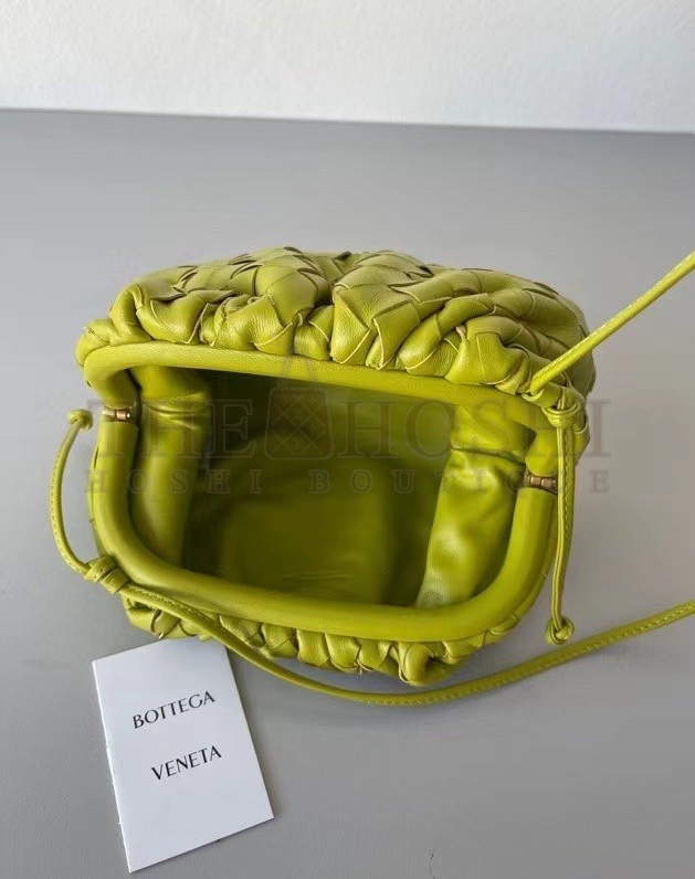 B0tt*ga Ven*ta Mini Pouch In Kiwi Intrecciato Lambskin Master Quality