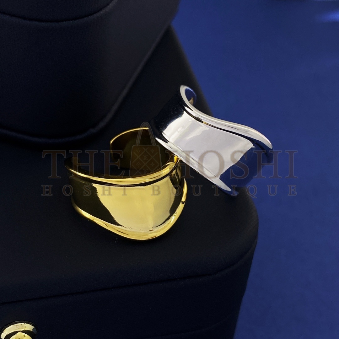 T*f*ny Medium Bone CuffinSterling Silver Ring Master Quality