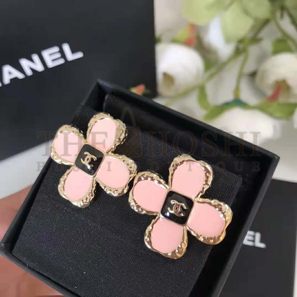 Ch**el Women Stud Earrings in Metal and Resin Master Quality