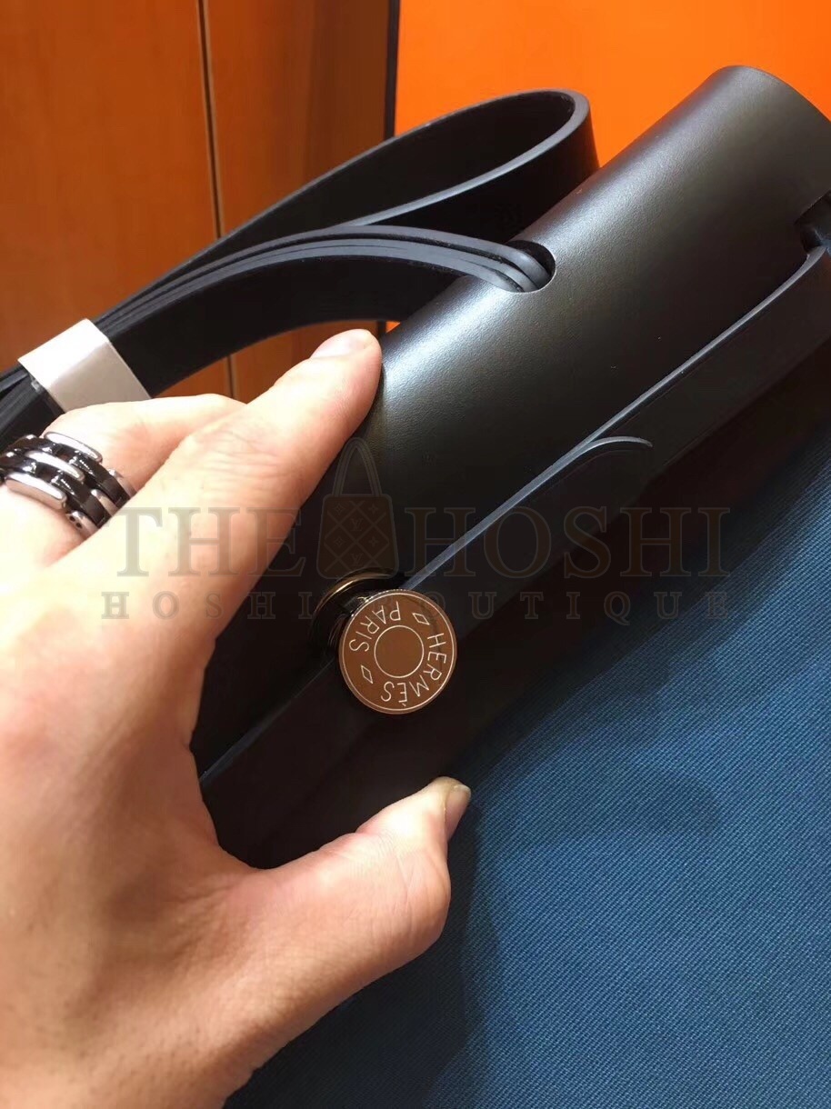 H**me5 Herbag Zip 31cm Bag In Black And Blue Master Quality