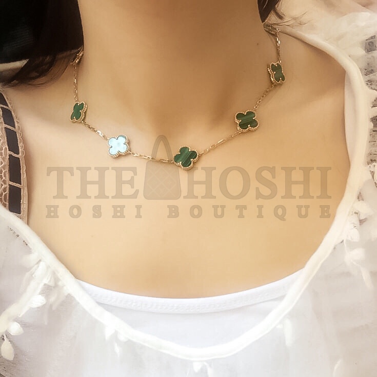 V*n Cl**f 10 motifs Necklace Replica Master Quality