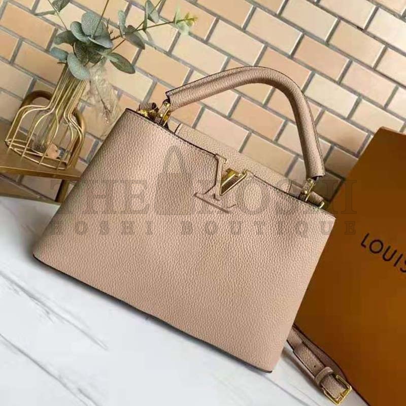 L0vis Vvtt0n LV Women Capucines MM Handbag Galet Gray Taurillon Leather Master Quality