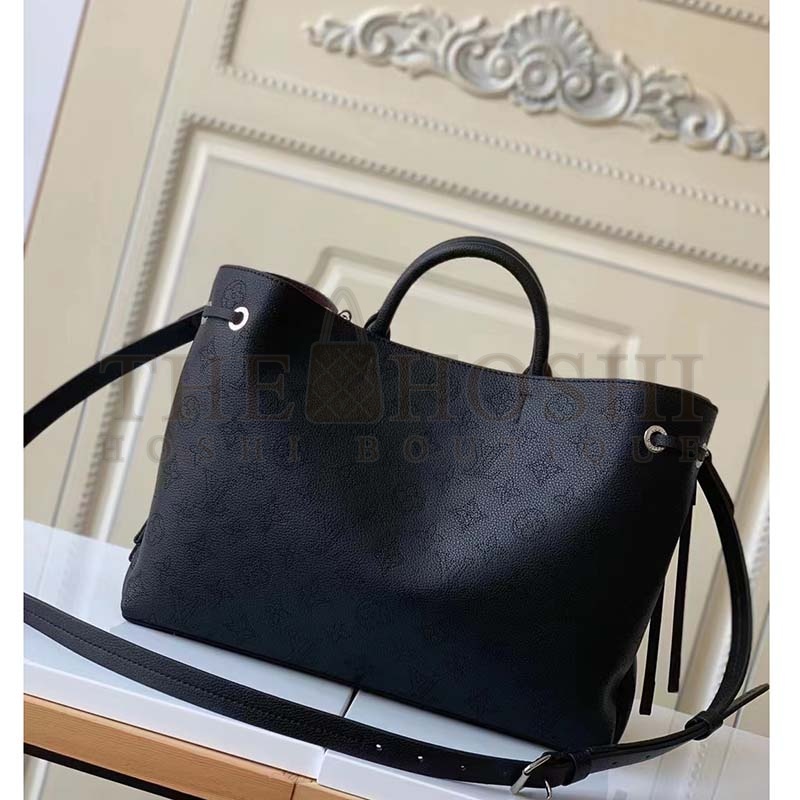 L0vis Vvtt0n LV Women Bella Tote Black Mahina Perforated Calfskin Master Quality