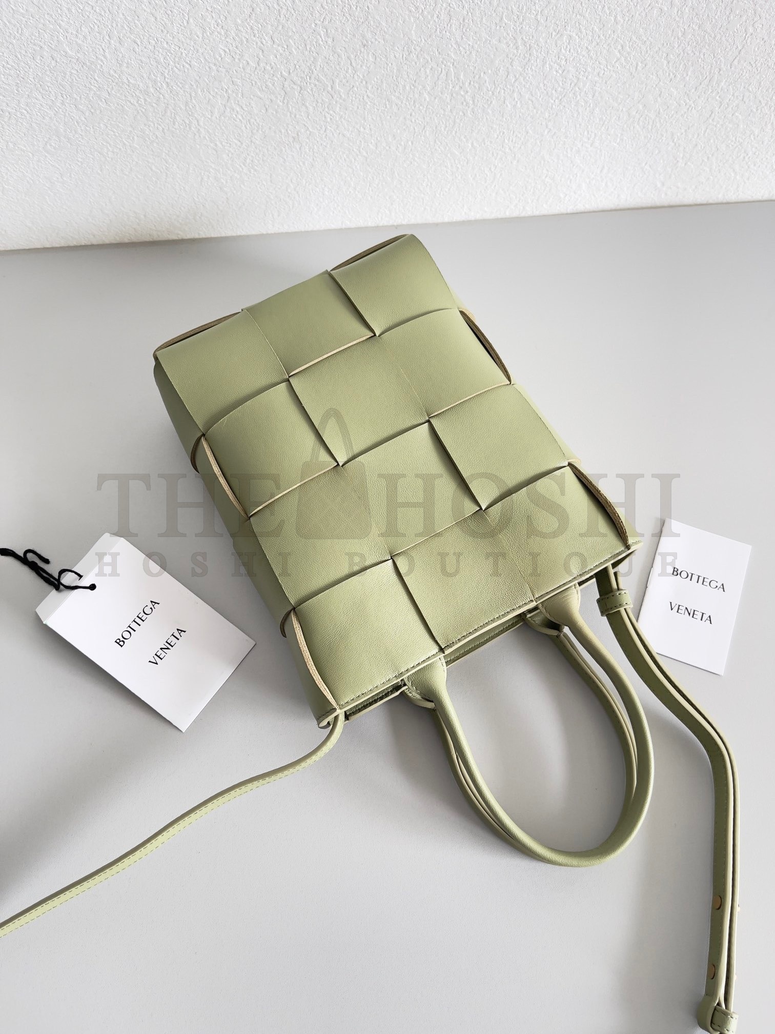 B0tt*ga Ven*ta Mini Cassette Tote Bag In Travertine Lambskin Master Quality