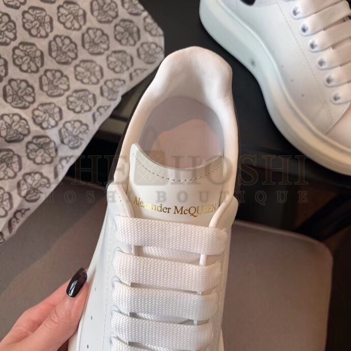 A1exa*der Mcqv*en Women