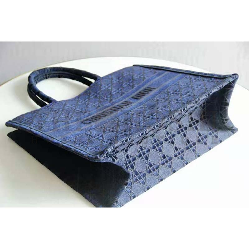 D10r Women D10r Book Tote Blue Cannage Embroidered Velvet Master Quality