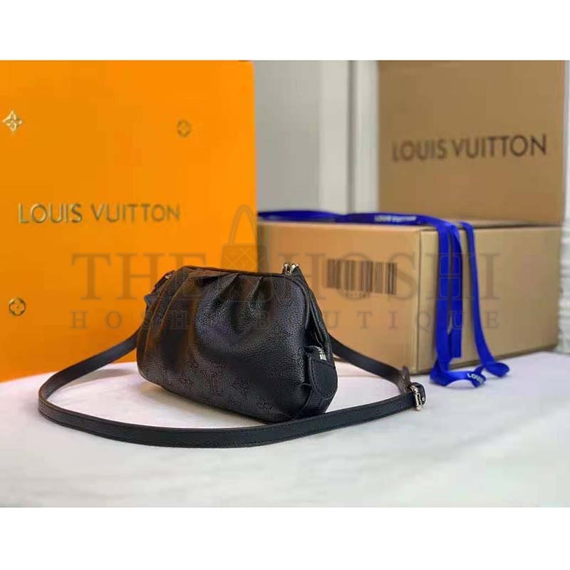 L0vis Vvtt0n LV Women Scala Mini Pouch Black Mahina Perforated Calf Leather Master Quality