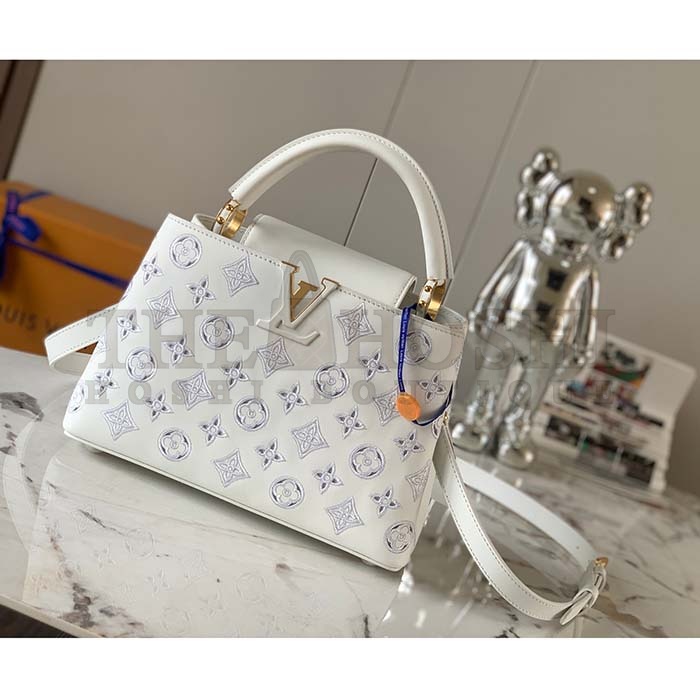 L0vis Vvtt0n LV Women Capucines BB Handbag White Calfskin Cowhide Leather Master Quality