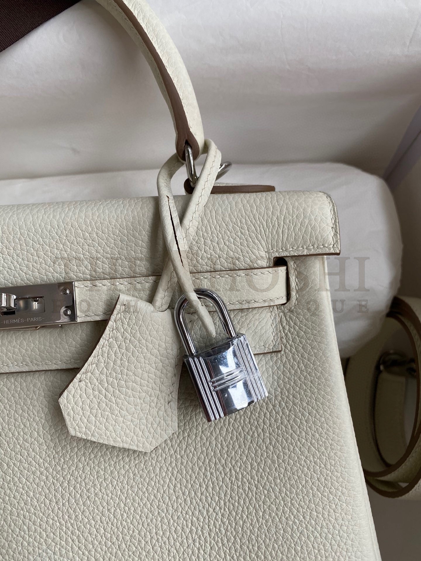 H**me5 Kelly Retourne 25 Handmade Bag In Mushroom Clemence Leather Master Quality