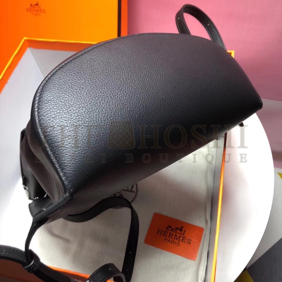 H**me5 GR24 Backpack In Black Everycolor Calfskin Master Quality