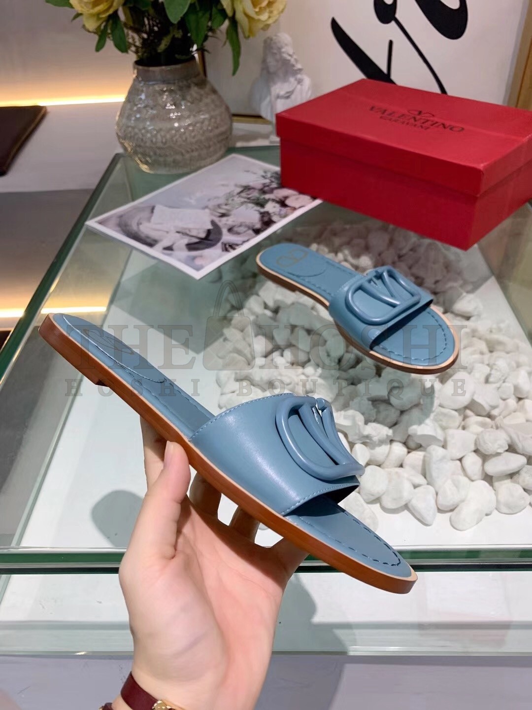 Va1e*ntin0 Vlogo Flat Slide Sandals In Amadeus Calfskin Master Quality