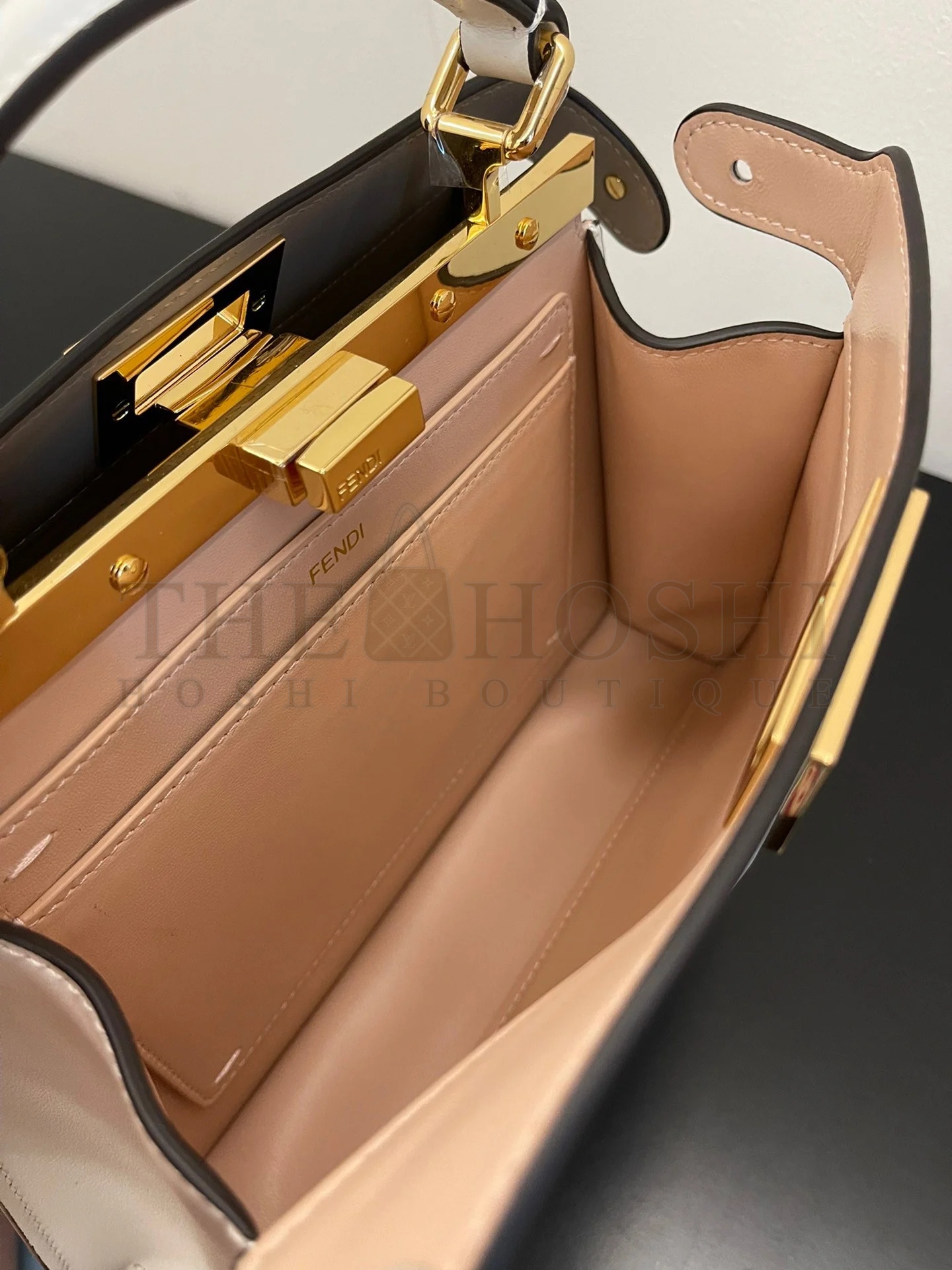 F**di Peekaboo ISeeU Medium Bag In White Calfskin Master Quality