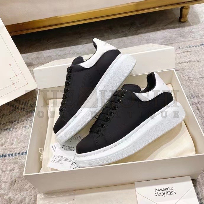 A1exa*der Mcqv*en Women