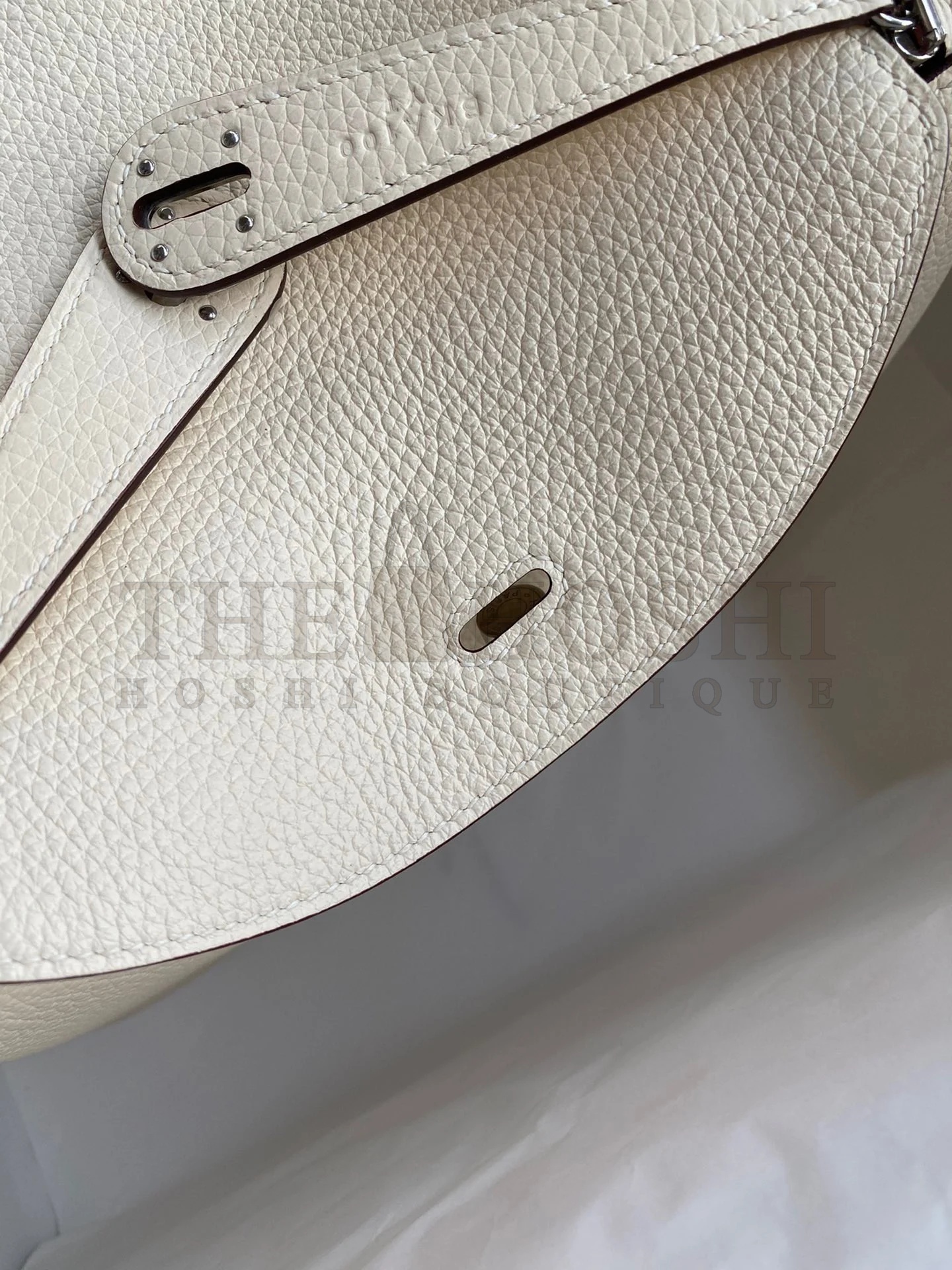 H**me5 Lindy 26 Handmade Bag In Nata Clemence Leather Master Quality