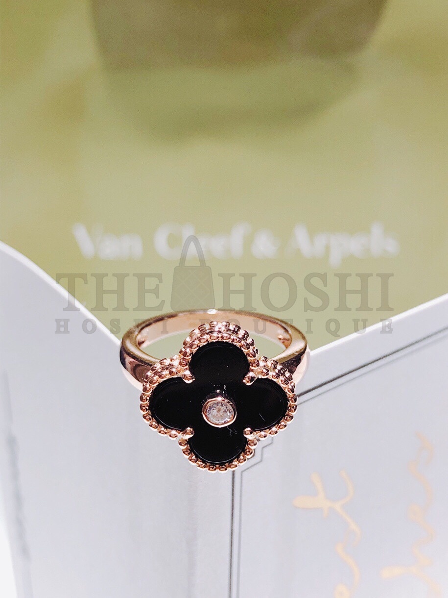 V*n Cl**f & Arpels Clover Ring with D1am0nds Master Quality