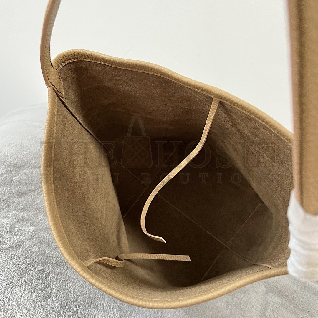 The R0w Medium N/S Park Tote in Taupe Grained Leather Master Quality