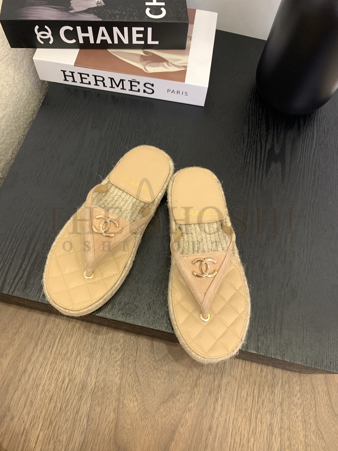 Ch**el NEL25 Premium Terry Cloth Slippers – Beige with Gold Logo Embroidery, Sizes 35–41 Master Quality