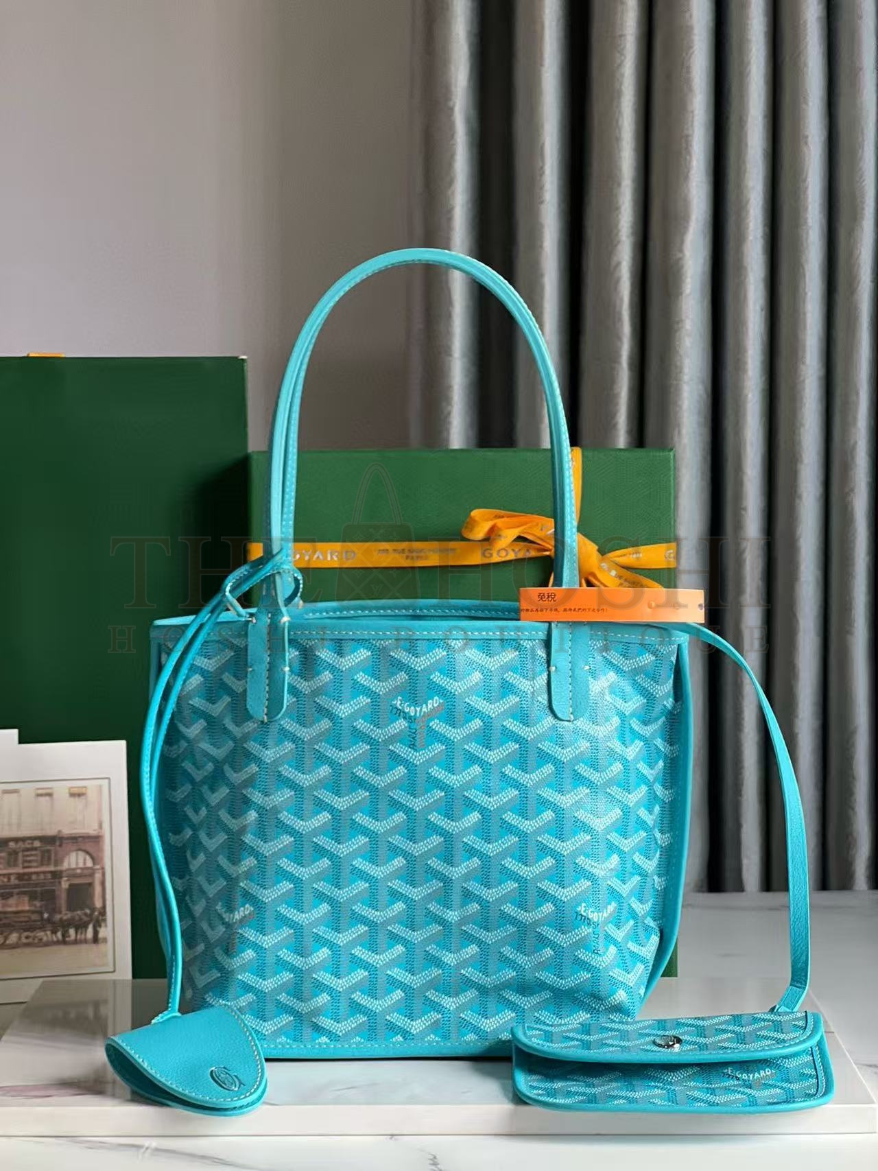 G09ard Anjou Tote Double-sided use leather Inside bag PM size:The bag opening is 28 cm; the base measures 20 cm (length) × 20 cm (height) × 10 cm (depth). Master Quality