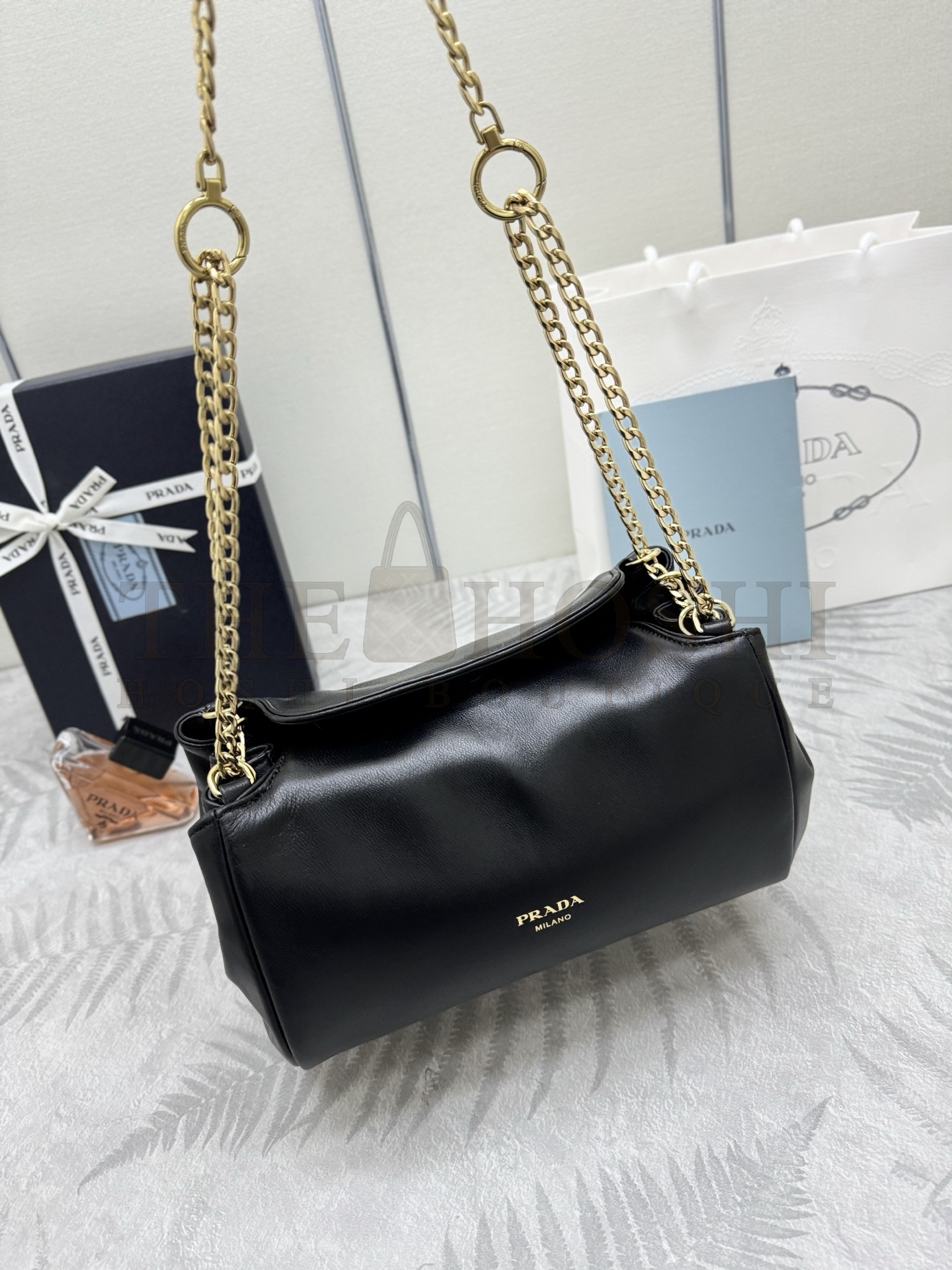 Pra*a Tumulte Shoulder Bag Lambskin Leather 24x13x13cm 1BD395 Master Quality