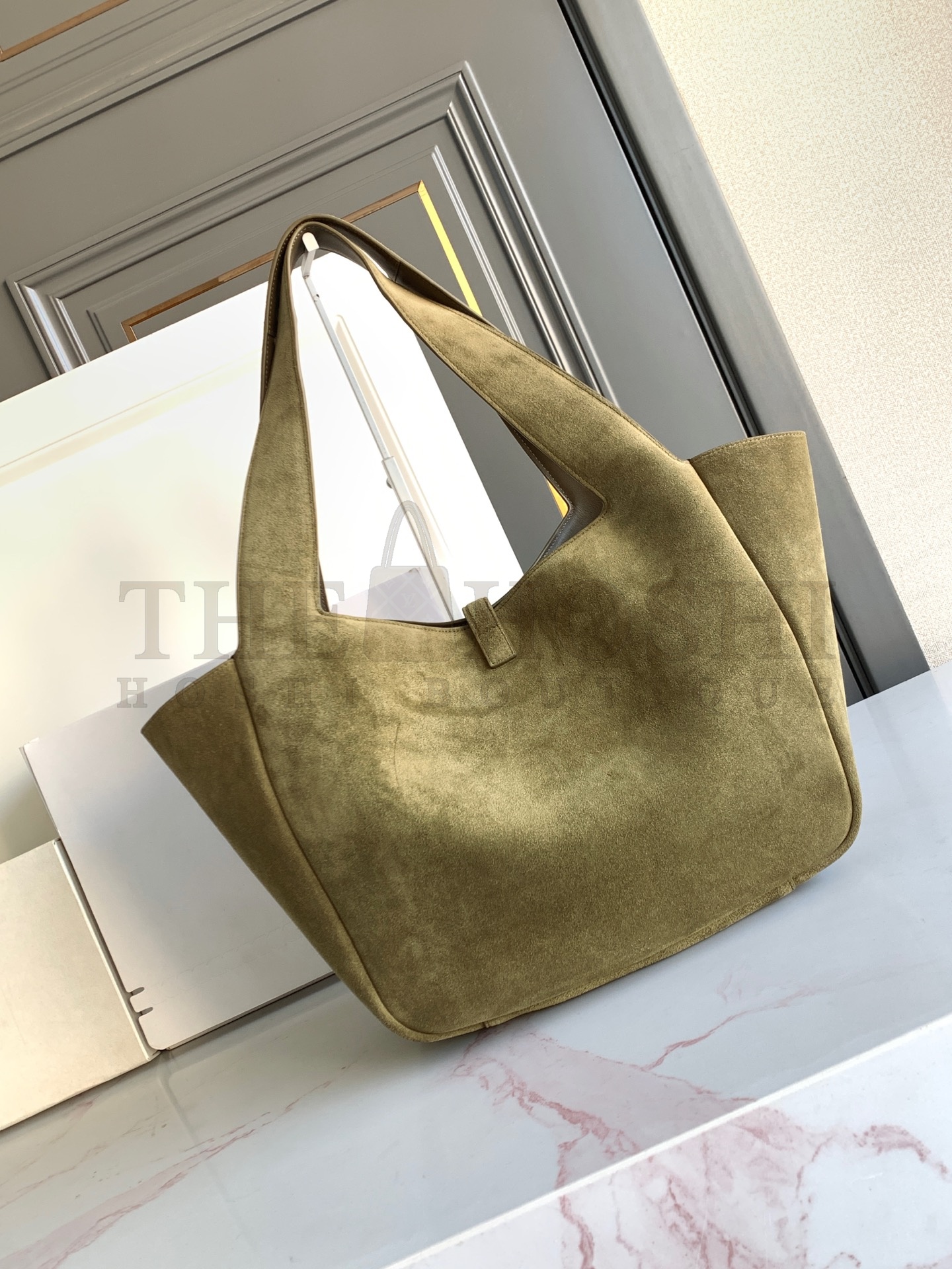 Sa1nt Lau*nt Bea Y51 Cabas Tote Bag in Suede Master Quality