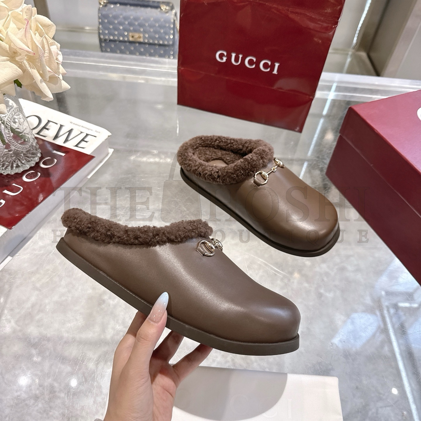 Gvc*1 Brown Leather Horsebit-Detailed Shearling-Lined Mules Sandals Master Quality