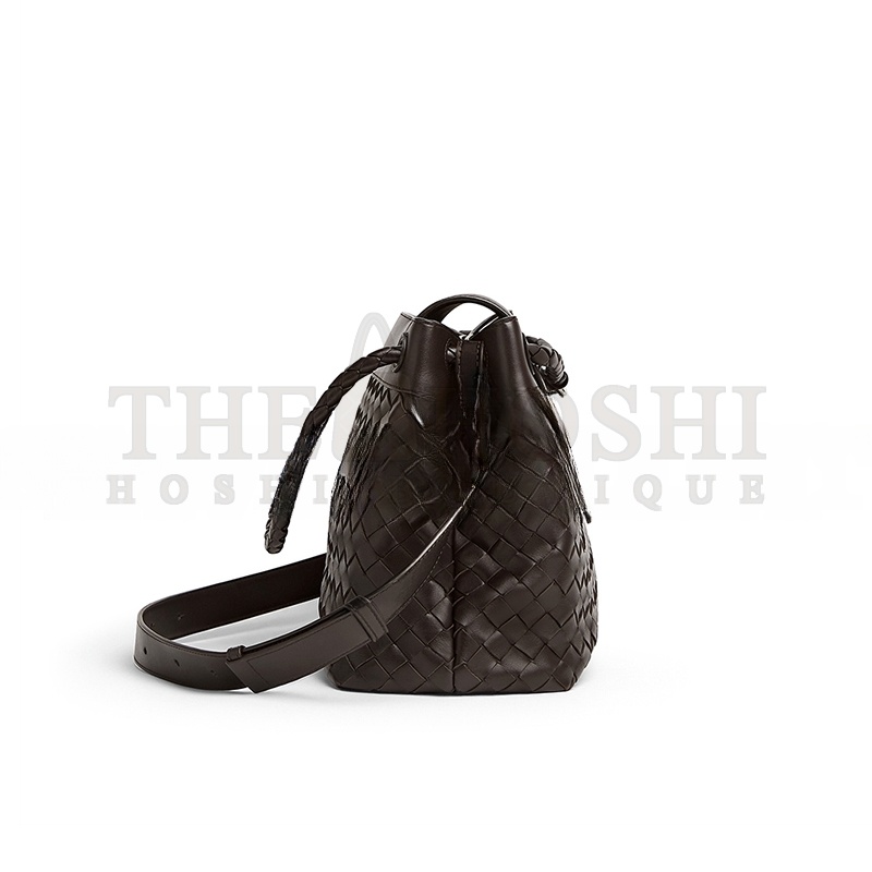 B0tt*ga Ven*ta MEDIUM ANDIAMO MESSENGER 807715V2HLD2364 (37*26*13cm) Master Quality