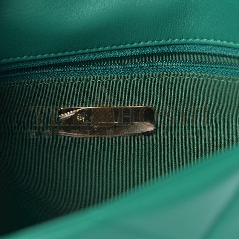 Ch**el MEDIUM 19 HANDBAG AS1160 B04852 NM378 (26*16*9cm) Master Quality