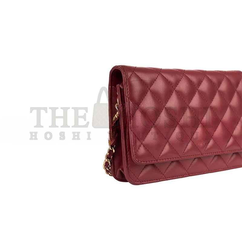 Ch**el DARK RED LAMBSKIN MATELASSE WALLET ON CHAIN (19*13*4cm) Master Quality