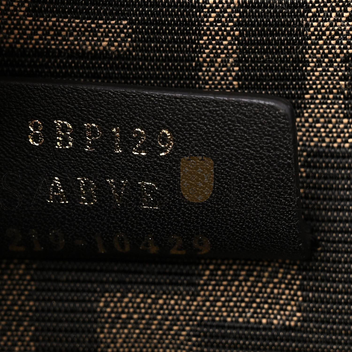 F**di SHINY NAPPA SMALL F**di FIRST SAND (26*18*9.5cm) Master Quality