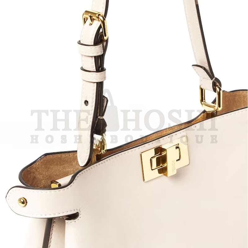 F**di PEEKABOO SOFT SMALL 8BN365AOVHF0VWM (29*19*12cm) Master Quality