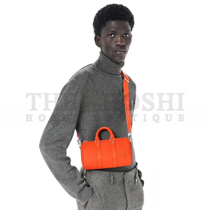 L0vis Vvtt0n KEEPALL XS M81004 (21*12*9cm) Master Quality