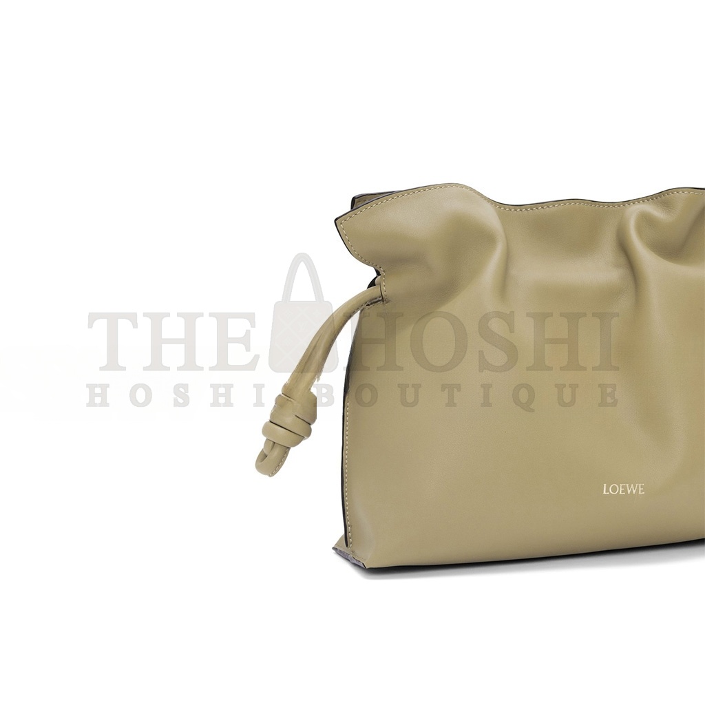 L0ew* MEDIUM FLAMENCO CLUTCH IN NAPPA CALFSKIN 0010966109 (30*24.5*10.5cm) Master Quality