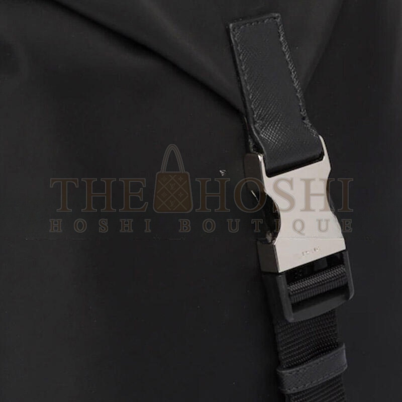 Pra*a BLACK RE-NYLON AND SAFFIANO LEATHER BACKPACK 2VZ028 (43*29*16cm) Master Quality