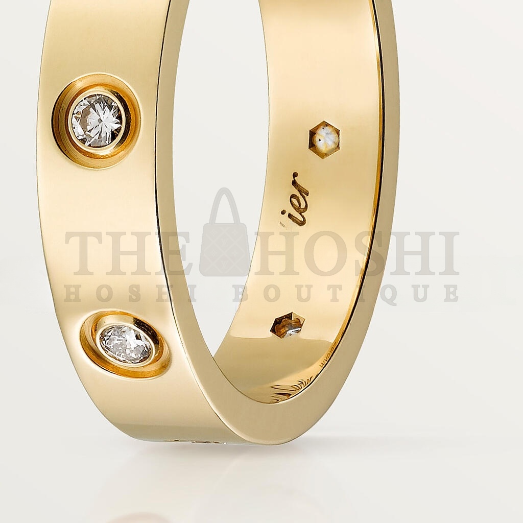 Ca*t1er LOVE WEDDING BAND, 8 D1am0ndS B4056200 Master Quality